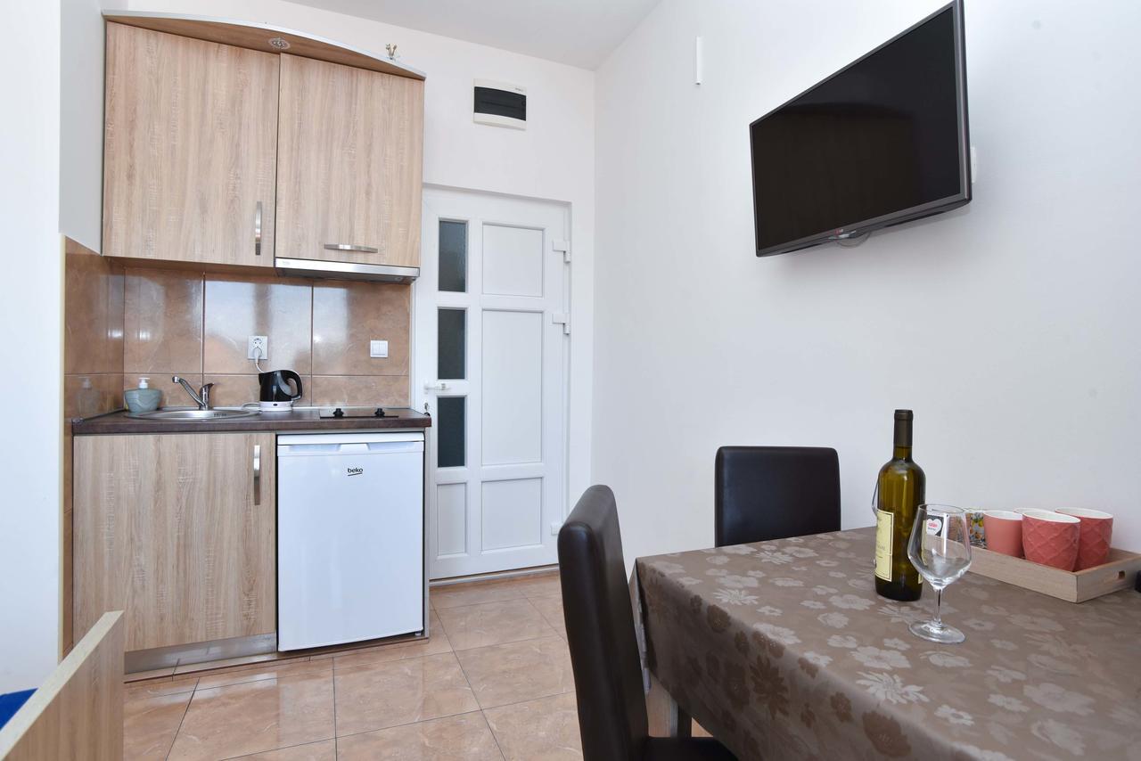 Apartments Jelusic 부드바 외부 사진