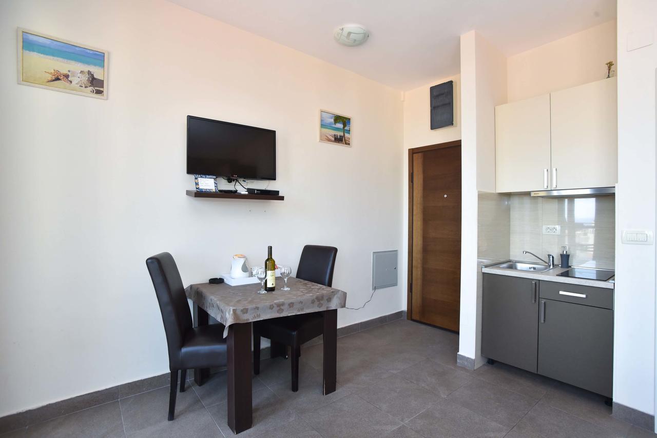 Apartments Jelusic 부드바 외부 사진