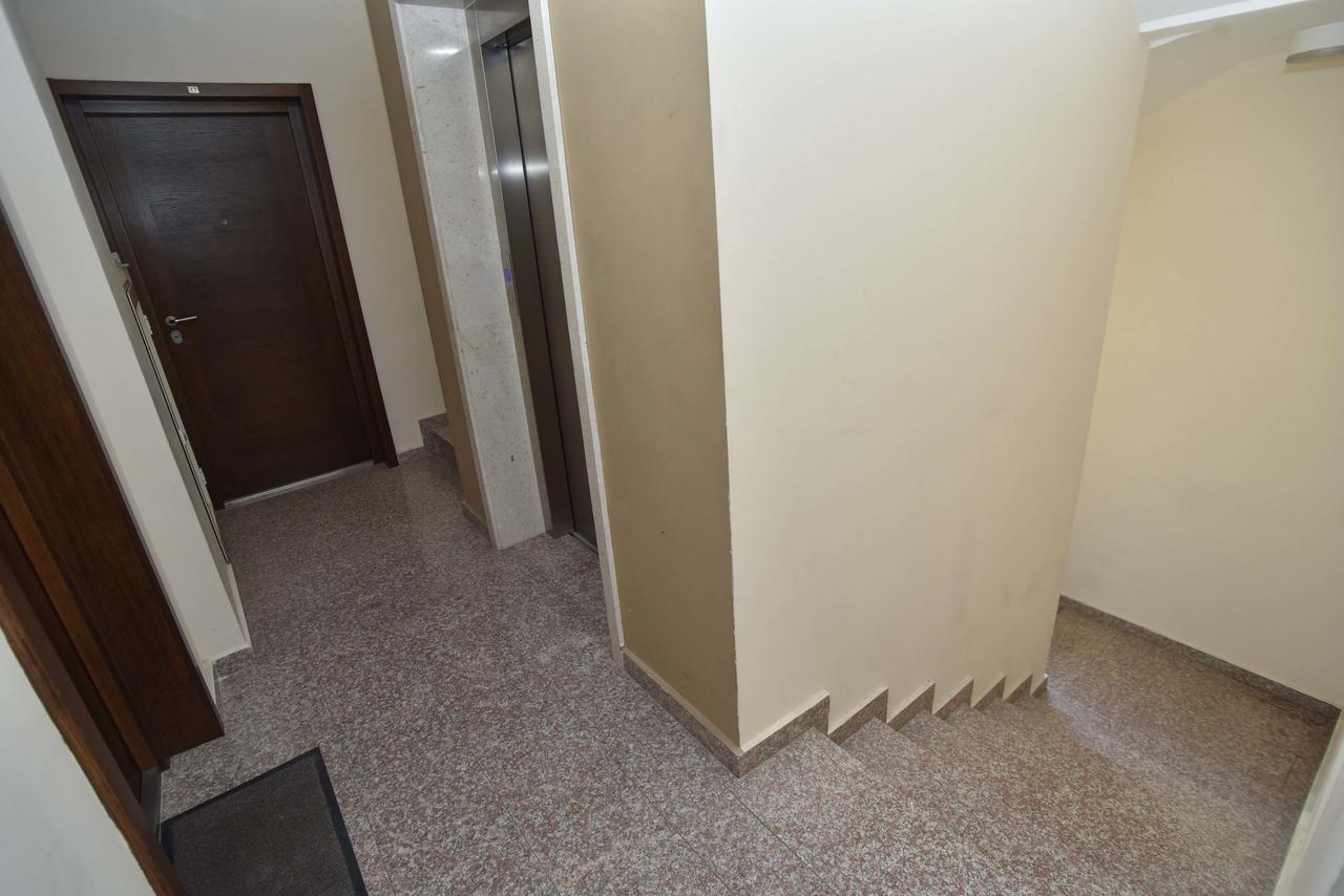 Apartments Jelusic 부드바 외부 사진