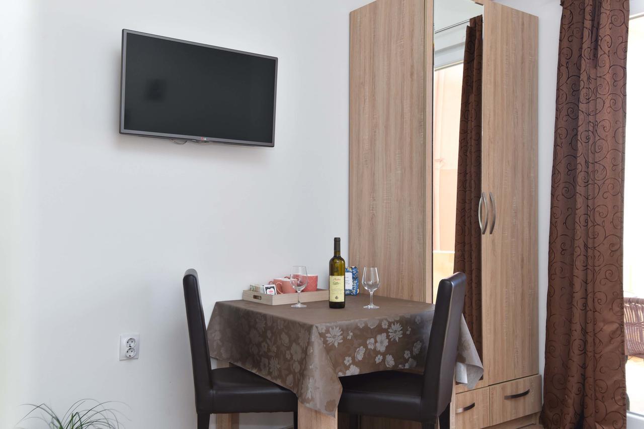 Apartments Jelusic 부드바 외부 사진